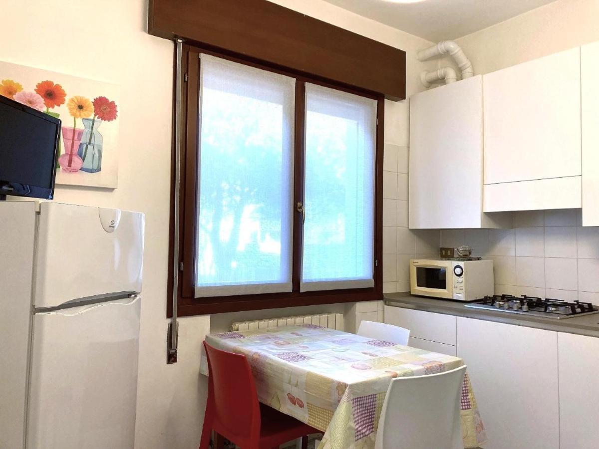 Bilocali Casa De Lazzari - Piazza Brescia - Adria Holiday Jesolo - Family Apartments Kültér fotó