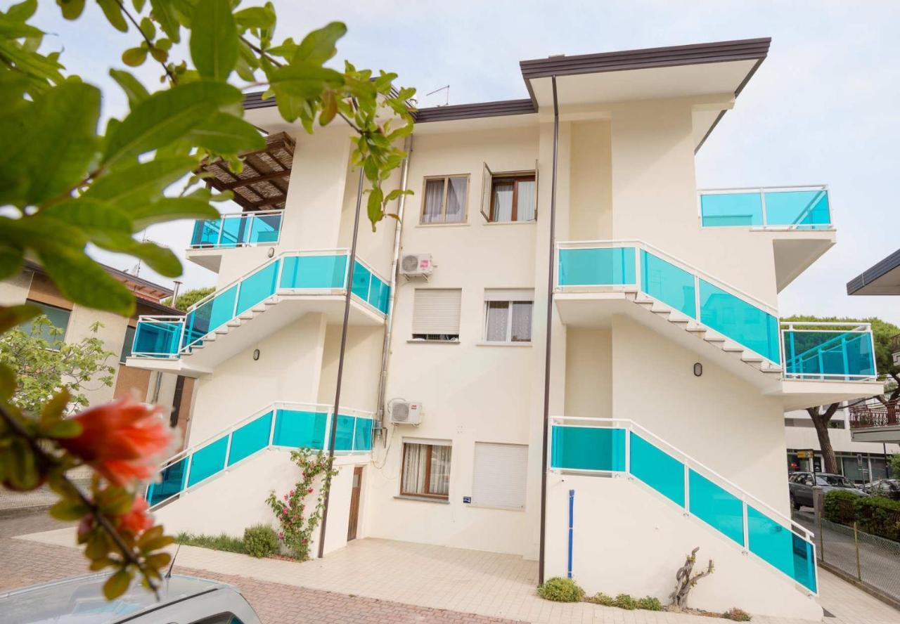 Bilocali Casa De Lazzari - Piazza Brescia - Adria Holiday Jesolo - Family Apartments Kültér fotó